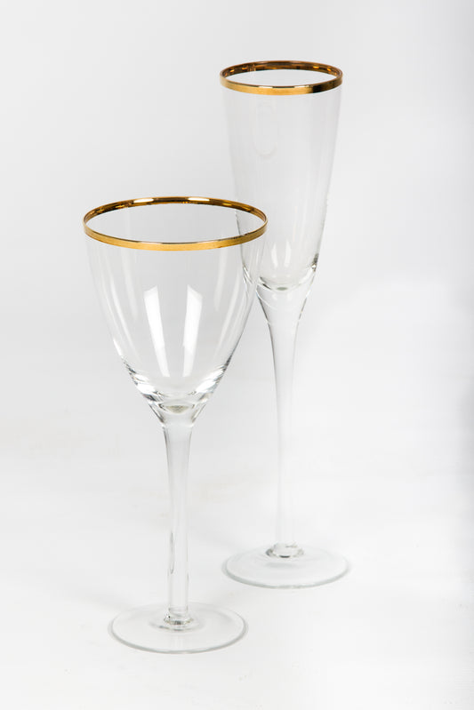 Gold Candelabra Centrepiece
