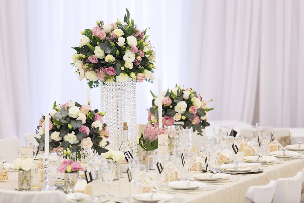 Crystal Round Top Display Centrepiece