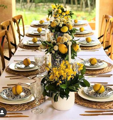Amalfi Coast - Flower Arrangements 12