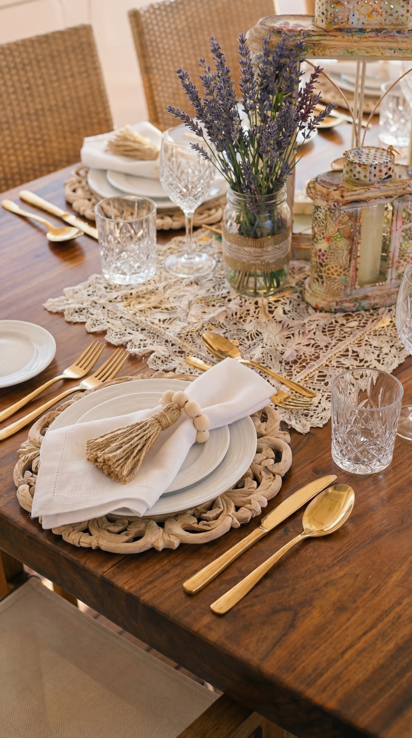 🇫🇷  Lavande Lumière Tablescape
